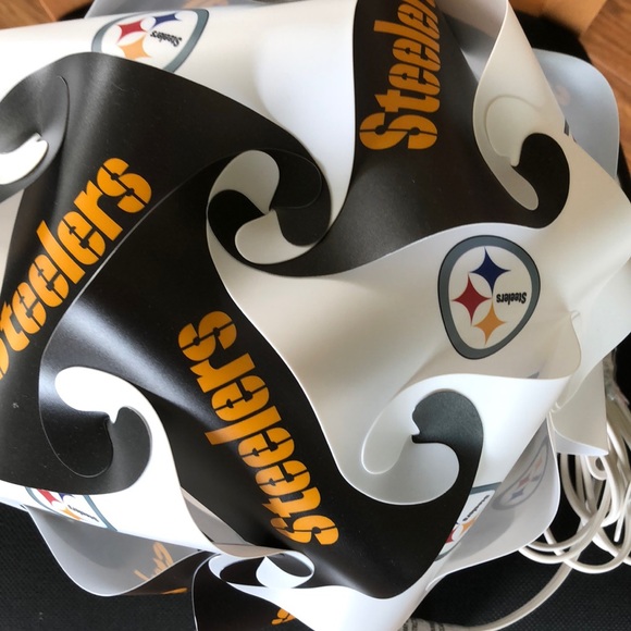 Lamp - Picture 2 of 3